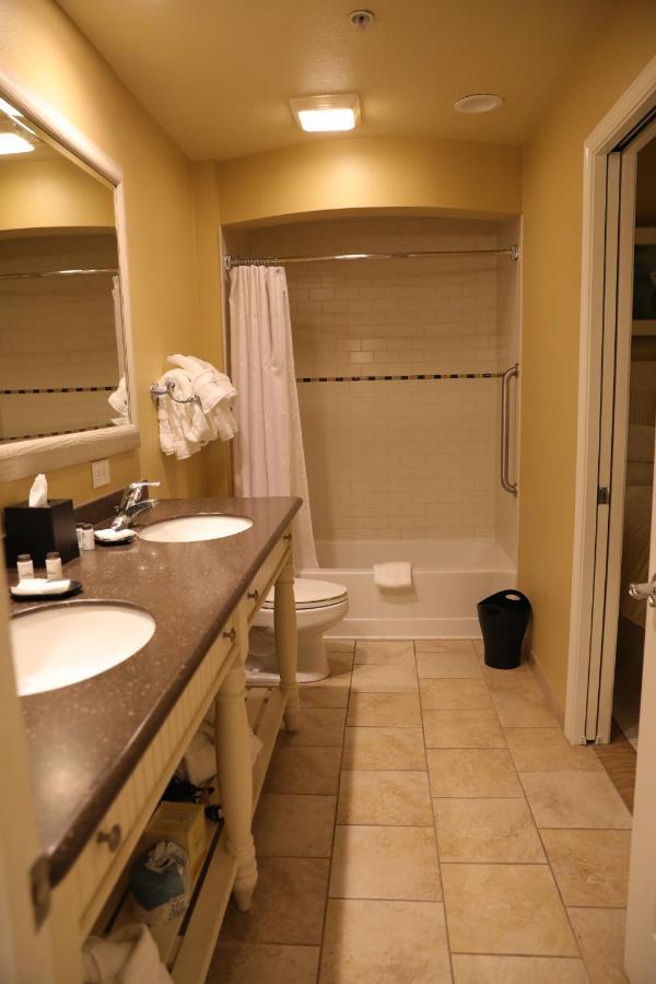 Unit At The Sheraton Broadway Plantation Myrtle Beach Exterior photo